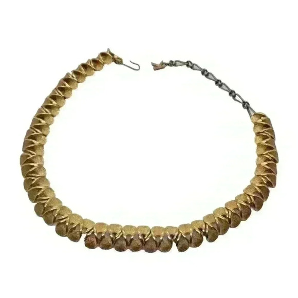 Vintage Necklace Gold Textured Wavy Loops Signed Kramer K Dangle Rare Fancy - Picture 2 of 9